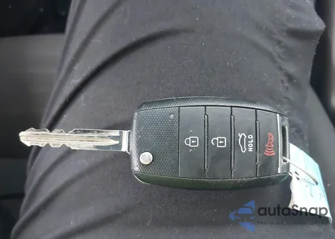 2017 Kia Forte S z USA, uszkodzony, nr VIN 3KPFL4A73HE030052